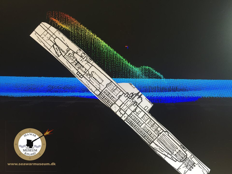 A schematic of the German U-boat U-3523 overlaid with the radar image.